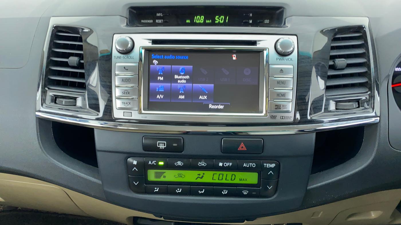 2015 Toyota Fortuner 3.0 AT 4X2, Diesel, Automatic, 90,167 km, Air Conditioner