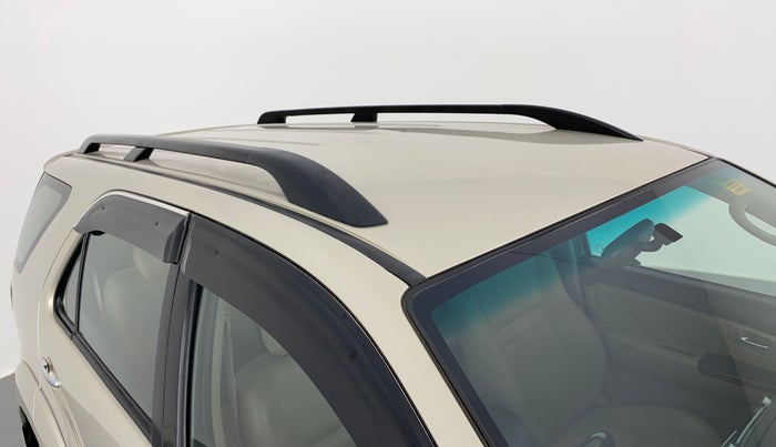 2015 Toyota Fortuner 3.0 AT 4X2, Diesel, Automatic, 90,167 km, Roof