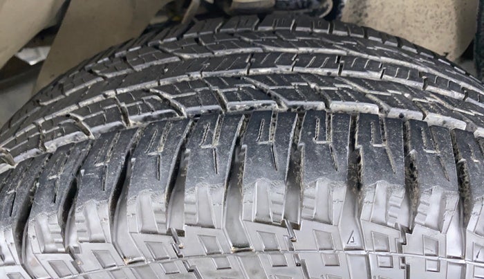 2015 Toyota Fortuner 3.0 AT 4X2, Diesel, Automatic, 90,167 km, Right Front Tyre Tread