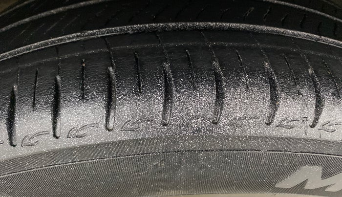 2023 Hyundai GRAND I10 NIOS ASTA AMT 1.2 KAPPA VTVT, Petrol, Automatic, 54,392 km, Left Rear Tyre Tread