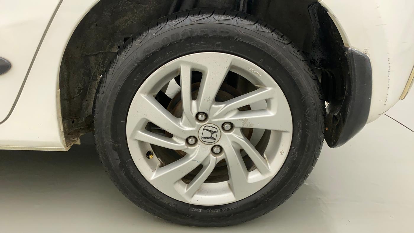 2018 Honda Jazz 1.2L I-VTEC V, Petrol, Manual, 33,350 km, Left Rear Wheel