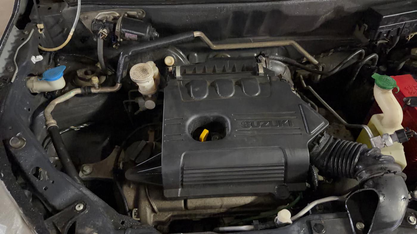 2015 Maruti Alto K10 VXI AMT, Petrol, Automatic, 99,135 km, Engine View - Right
