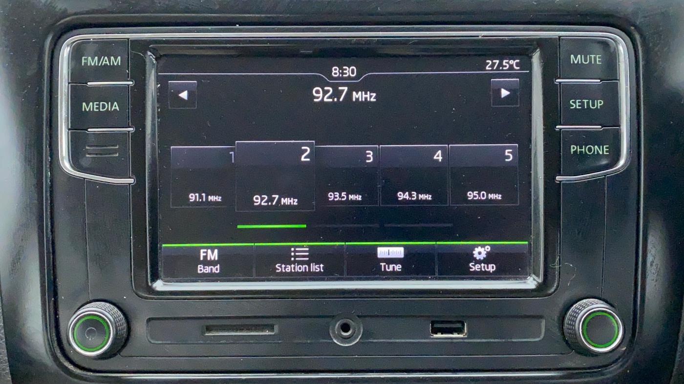 2016 Skoda Rapid Style 1.5 TDI AT, Diesel, Automatic, Infotainment System