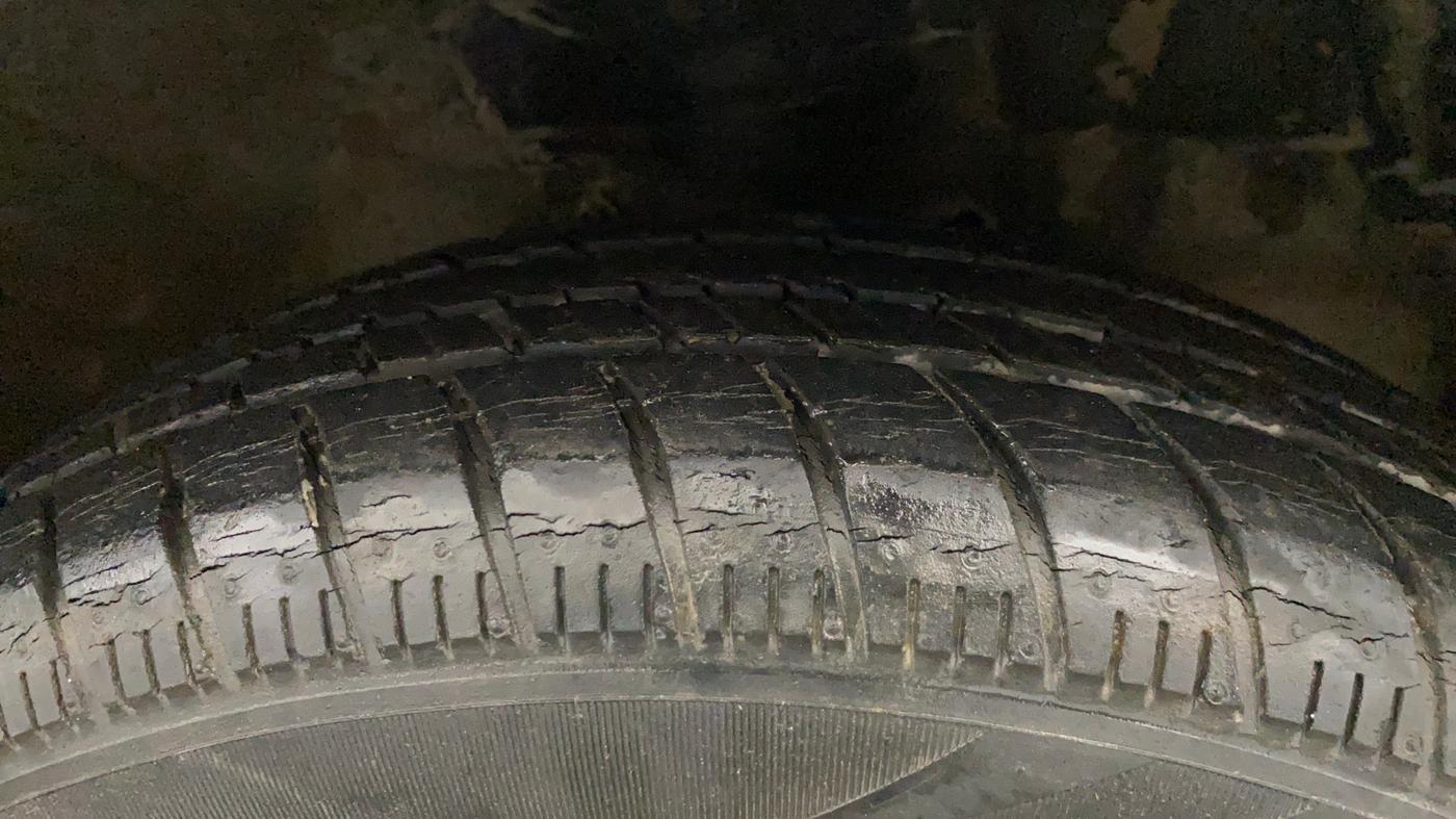 2017 Maruti Celerio ZXI, Petrol, Manual, 30,279 km, Right Front Tyre Tread