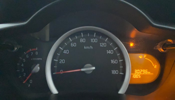 2017 Maruti Celerio ZXI, Petrol, Manual, 30,279 km, Odometer Image