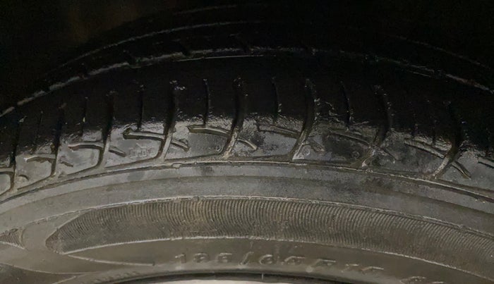 2023 Maruti IGNIS DELTA 1.2, CNG, Manual, 40,083 km, Left Front Tyre Tread