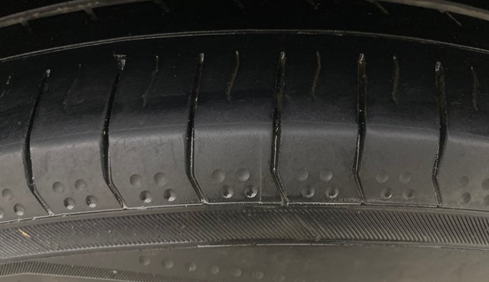 2021 Tata Safari XZA PLUS, Diesel, Automatic, 74,275 km, Left Rear Tyre Tread