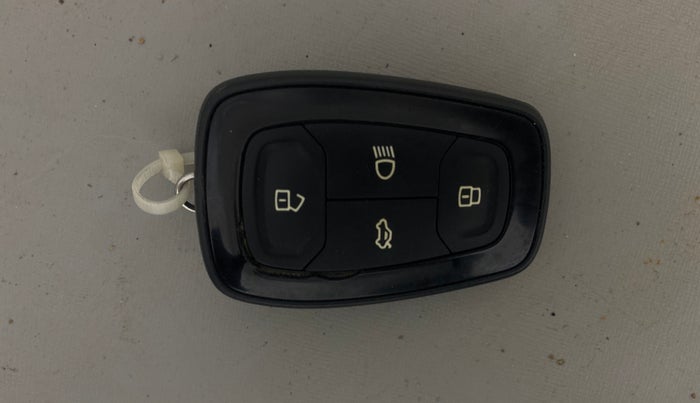 2021 Tata Safari XZA PLUS, Diesel, Automatic, 74,275 km, Key Close Up