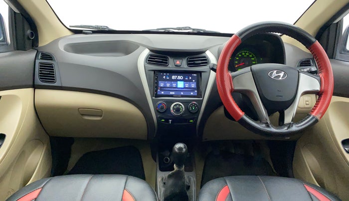 2017 Hyundai Eon ERA PLUS (O), Petrol, Manual, 62,413 km, Dashboard