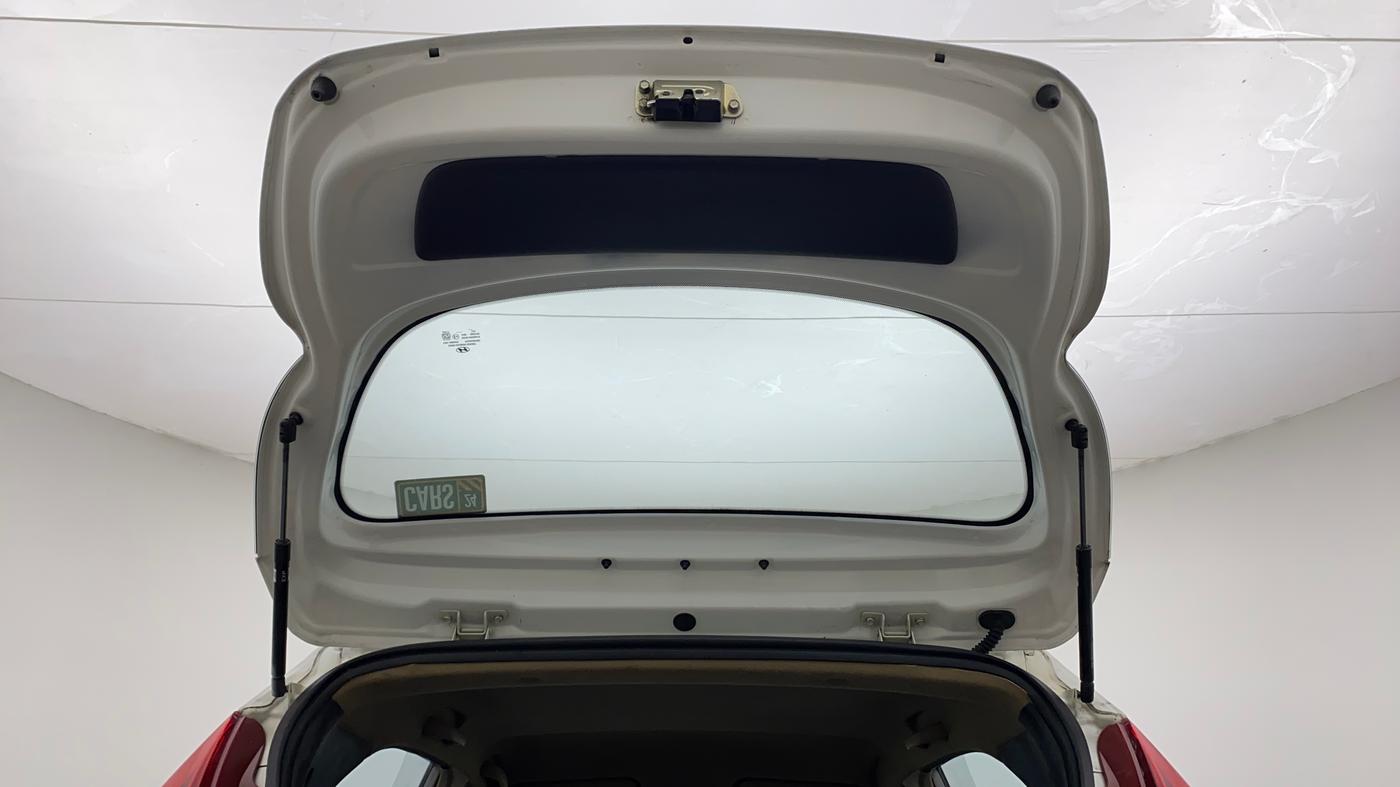 2017 Hyundai Eon ERA PLUS (O), Petrol, Manual, 62,413 km, Boot Door Open
