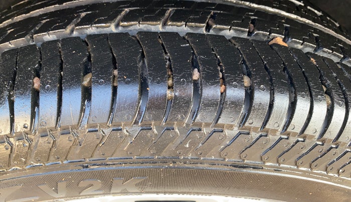 2017 Ford Ecosport TITANIUM 1.5L PETROL, Petrol, Manual, 83,873 km, Right Rear Tyre Tread