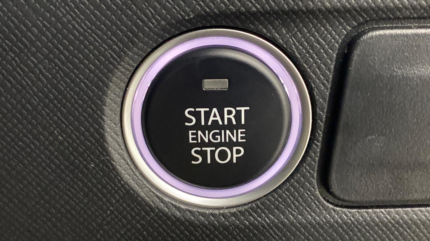 2022 Tata PUNCH CREATIVE AMT 1.2 RTN DUAL TONE, Petrol, Automatic, 2,222 km, Keyless Start/ Stop Button
