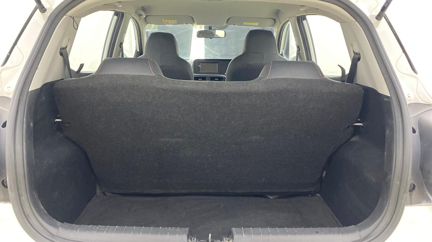 2022 Hyundai GRAND I10 NIOS MAGNA CORPORATE EDITION AMT 1.2 KAPPA VTVT, Petrol, Automatic, 52,046 km, Boot Inside