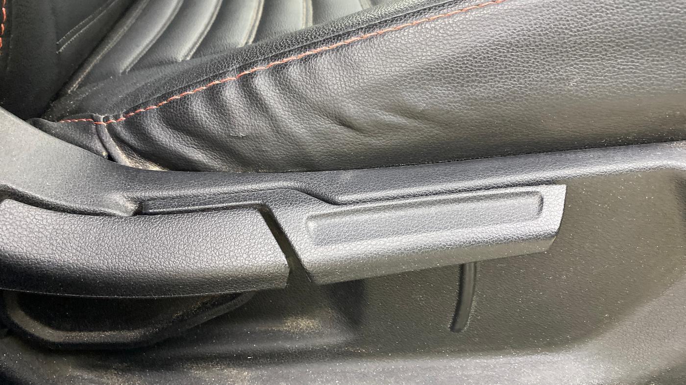 2022 Hyundai GRAND I10 NIOS MAGNA CORPORATE EDITION AMT 1.2 KAPPA VTVT, Petrol, Automatic, 52,046 km, Driver Side Adjustment Panel