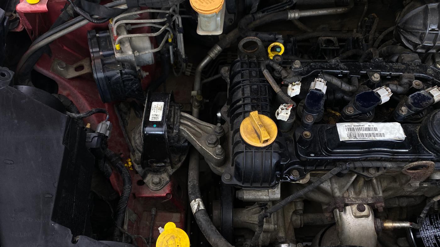2021 Tata ALTROZ XZ PETROL, Petrol, Manual, 86,265 km, Engine View - Right