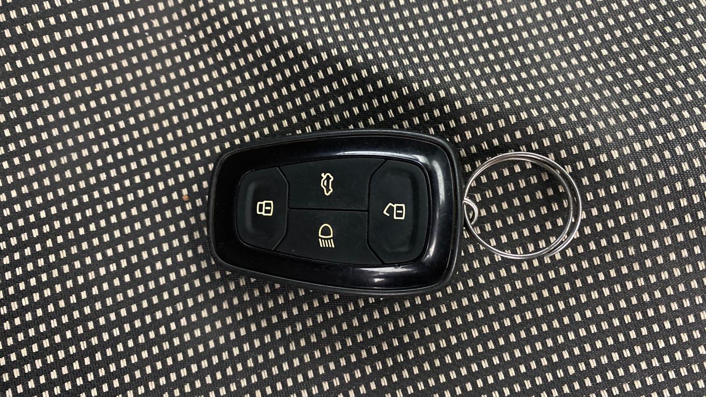 2021 Tata ALTROZ XZ PETROL, Petrol, Manual, 86,265 km, Key Close Up
