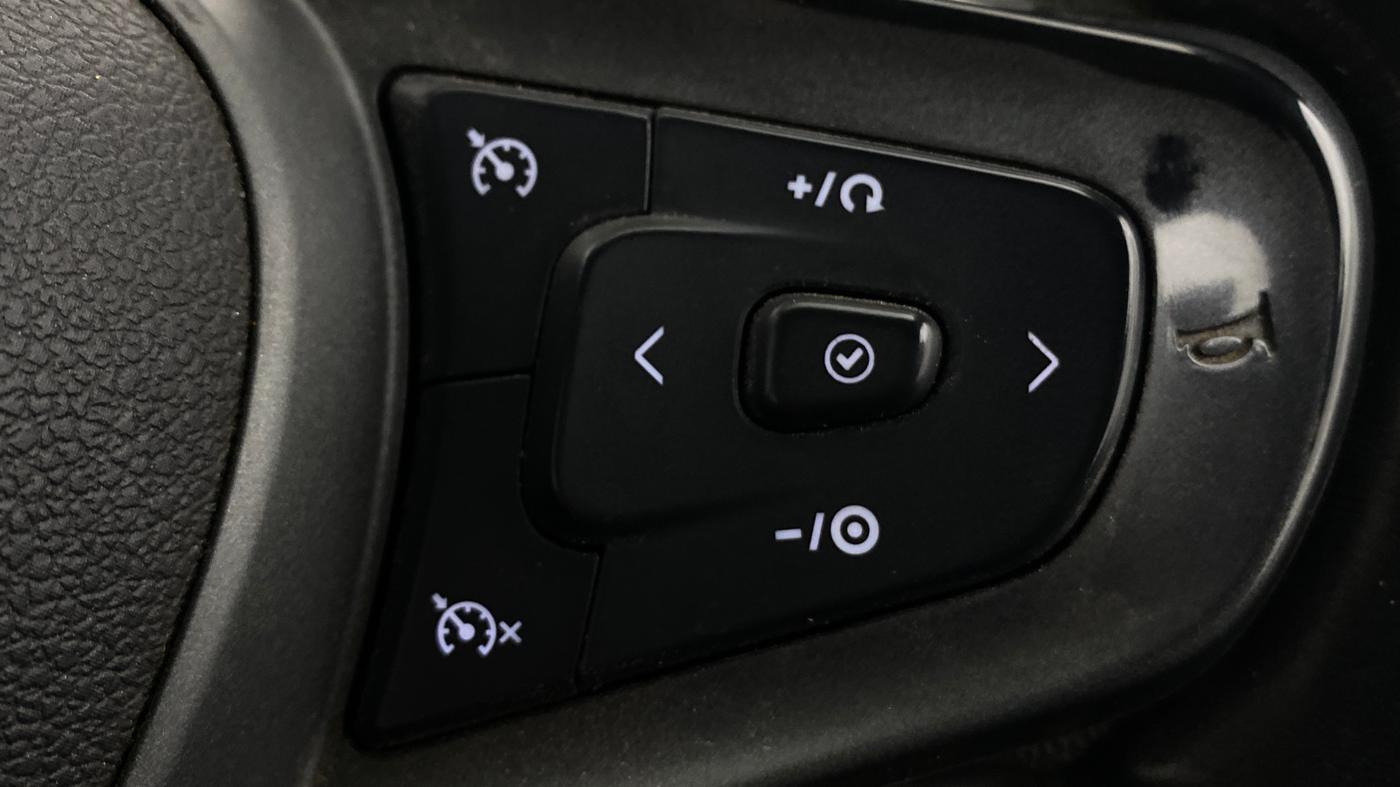 2021 Tata ALTROZ XZ PETROL, Petrol, Manual, 86,265 km, Adaptive Cruise Control