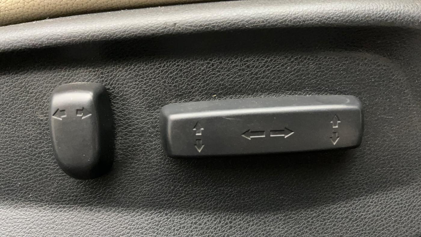 2019 Honda Civic 1.8L I-VTEC ZX CVT, Petrol, Automatic, 67,428 km, Driver Side Adjustment Panel