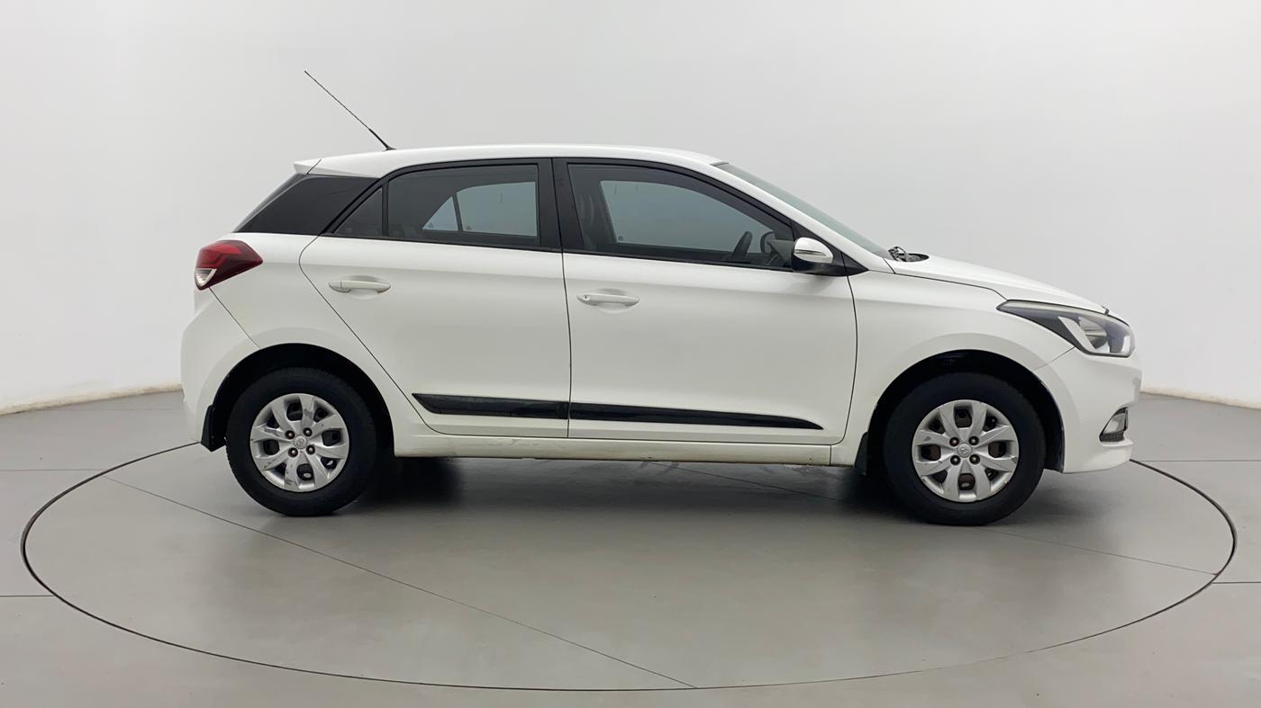 2016 Hyundai Elite i20 SPORTZ 1.2, Petrol, Manual, 57,240 km, Right Side View