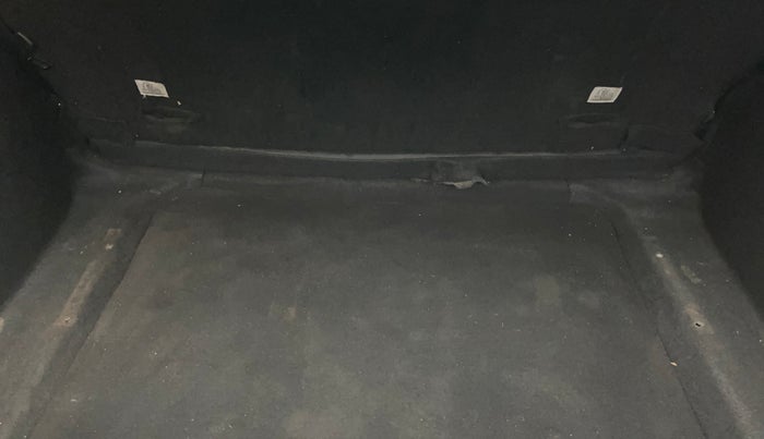 2022 Tata ALTROZ XZ PETROL, Petrol, Manual, 32,969 km, Boot Inside