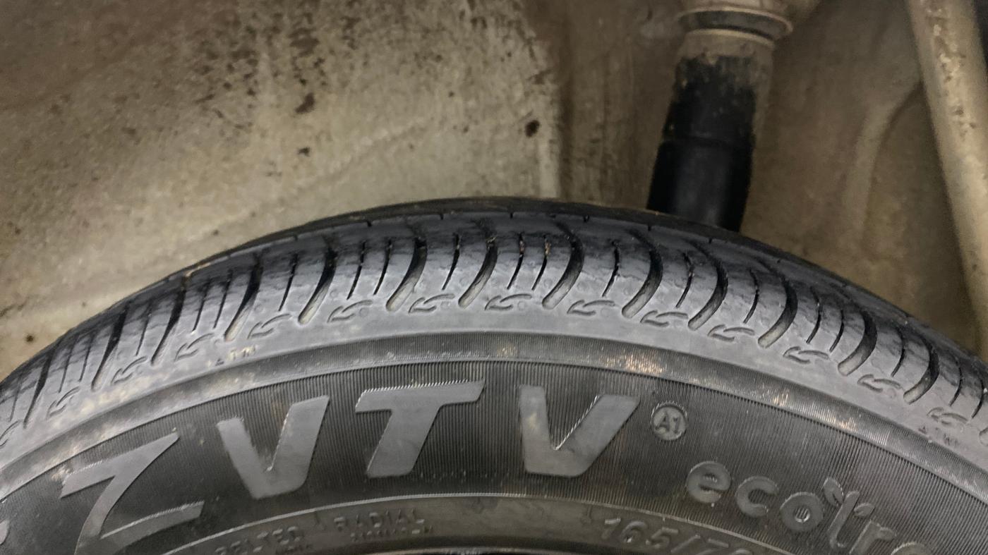 2022 Maruti New Wagon-R ZXI 1.2, Petrol, Manual, 25,161 km, Left Rear Tyre Tread