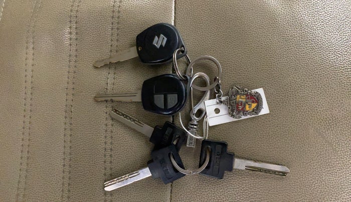 2015 Maruti Ertiga VXI, Petrol, Manual, 57,442 km, Key Close Up