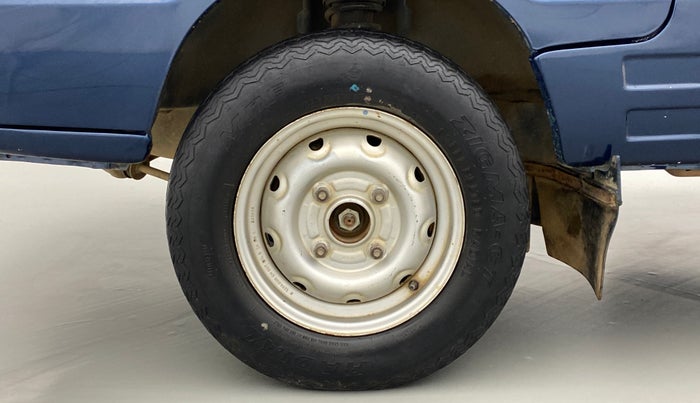 2014 Maruti OMNI E 8 STR, Petrol, Manual, 16,502 km, Left Front Wheel