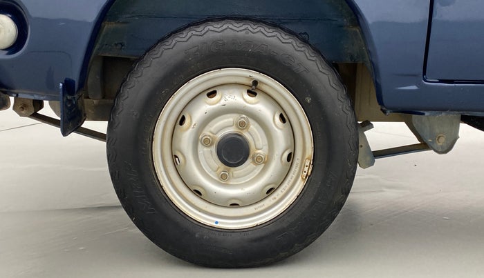 2014 Maruti OMNI E 8 STR, Petrol, Manual, 16,502 km, Right Rear Wheel