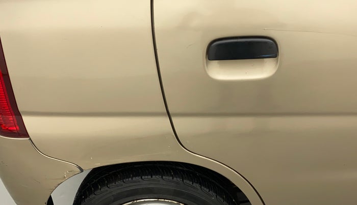 2011 Maruti Alto K10 LXI, Petrol, Manual, 49,658 km, Right quarter panel - Minor scratches