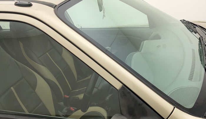 2011 Maruti Alto K10 LXI, Petrol, Manual, 49,658 km, Right A pillar - Slightly dented