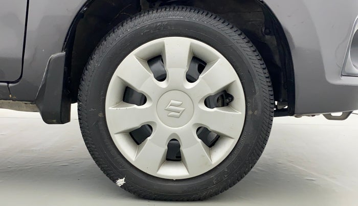 2019 Maruti Alto K10 VXI P, Petrol, Manual, 34,620 km, Right Front Wheel