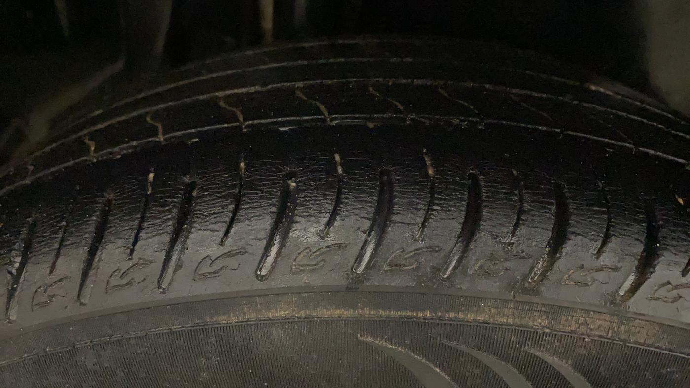 2021 Maruti Vitara Brezza VXI, Petrol, Manual, 31,712 km, Right Rear Tyre Tread