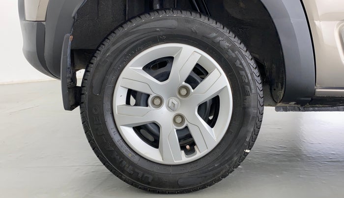 2018 Renault Kwid 1.0 RXT Opt, Petrol, Manual, 15,030 km, Right Rear Wheel