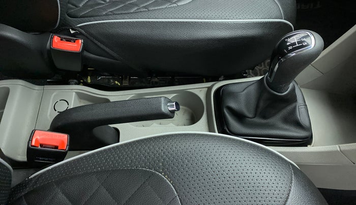 2019 Tata Tiago XZ+ 1.2 Revotron, Petrol, Manual, 19,602 km, Gear Lever
