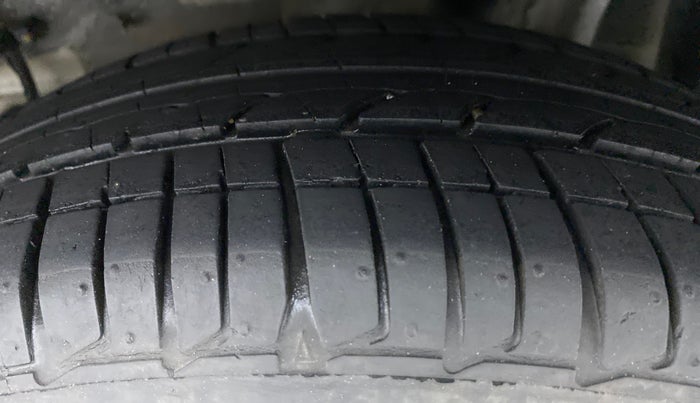 2019 Tata Tiago XZ+ 1.2 Revotron, Petrol, Manual, 19,602 km, Left Rear Tyre Tread