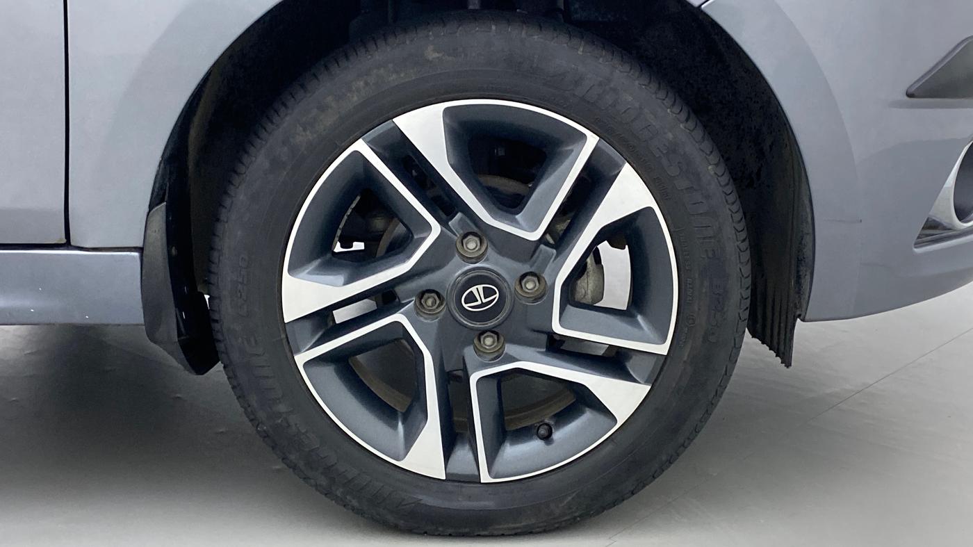 2019 Tata Tiago XZ+ 1.2 Revotron, Petrol, Manual, 19,602 km, Right Front Wheel