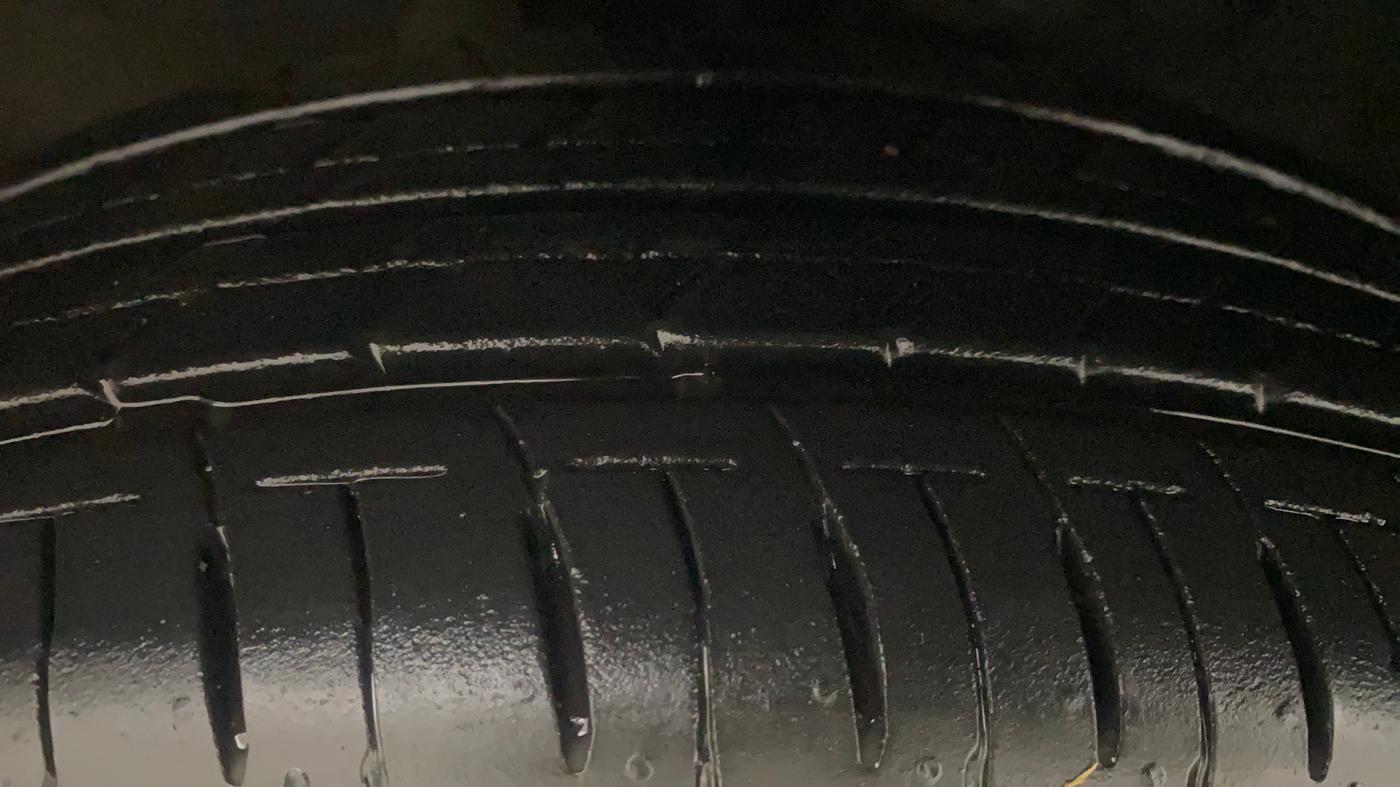 2023 Maruti IGNIS SIGMA 1.2, Petrol, Manual, 6,942 km, Left Front Tyre Tread