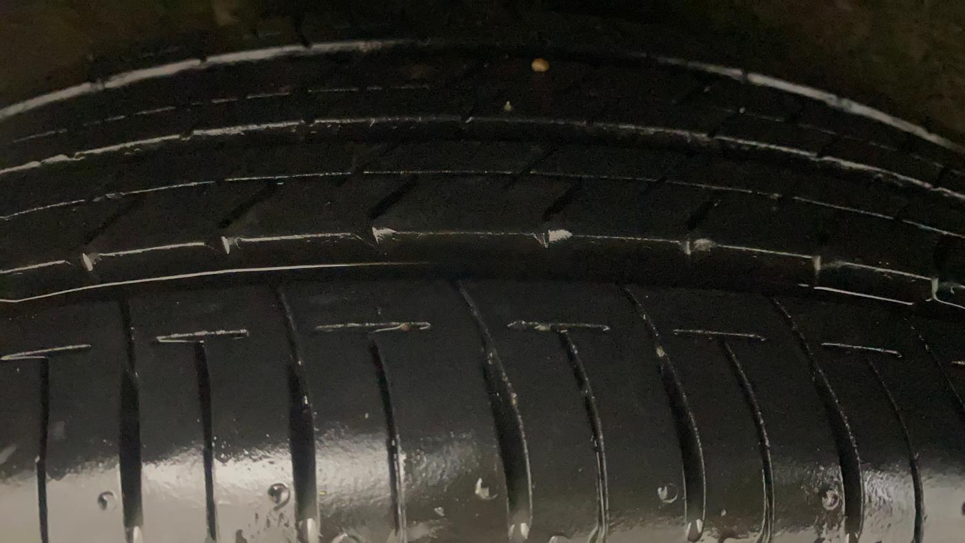 2023 Maruti IGNIS SIGMA 1.2, Petrol, Manual, 6,942 km, Right Rear Tyre Tread