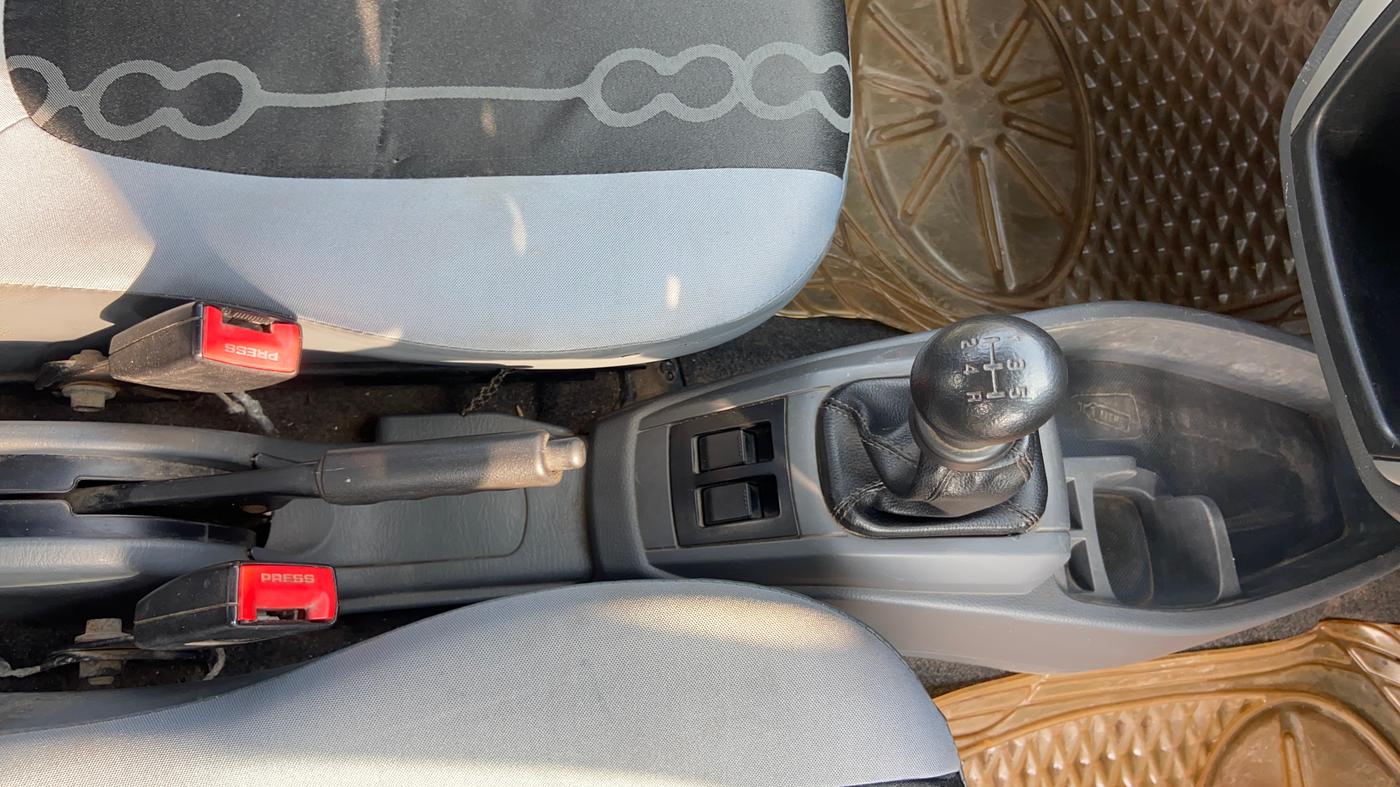 2014 Maruti Alto 800 LXI, Petrol, Manual, 94,527 km, Gear Lever