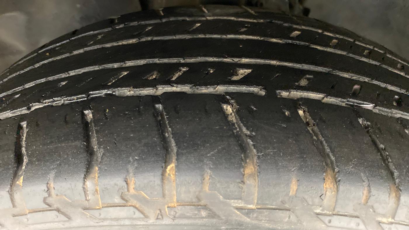 2021 Tata Safari XZ+ 2.0 KRYOTEC, Diesel, Manual, 56,710 km, Left Front Tyre Tread