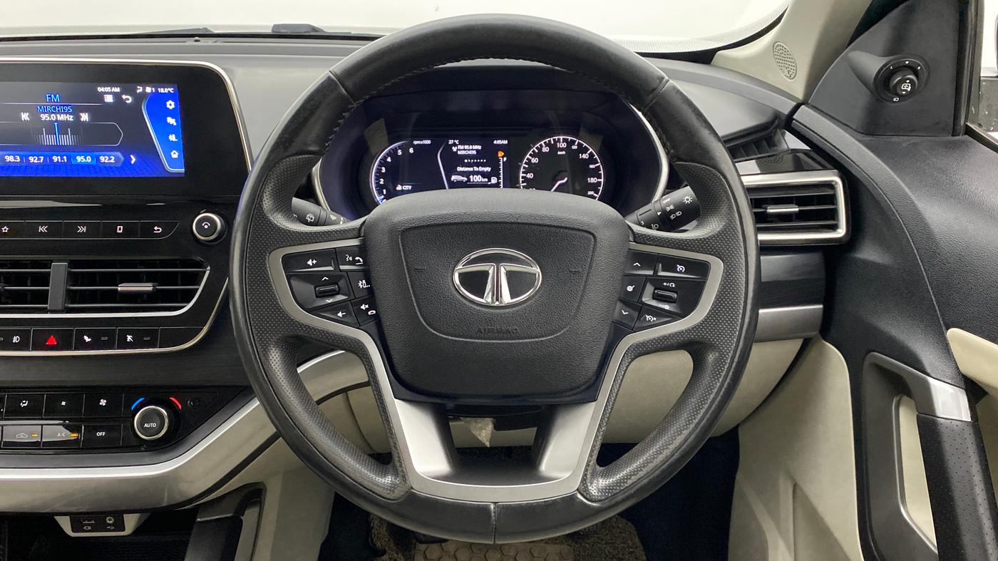 2021 Tata Safari XZ+ 2.0 KRYOTEC, Diesel, Manual, 56,710 km, Steering Wheel Close Up