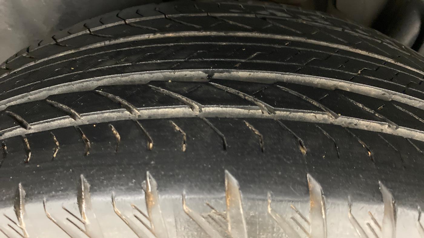 2021 Tata Safari XZ+ 2.0 KRYOTEC, Diesel, Manual, 56,710 km, Right Rear Tyre Tread