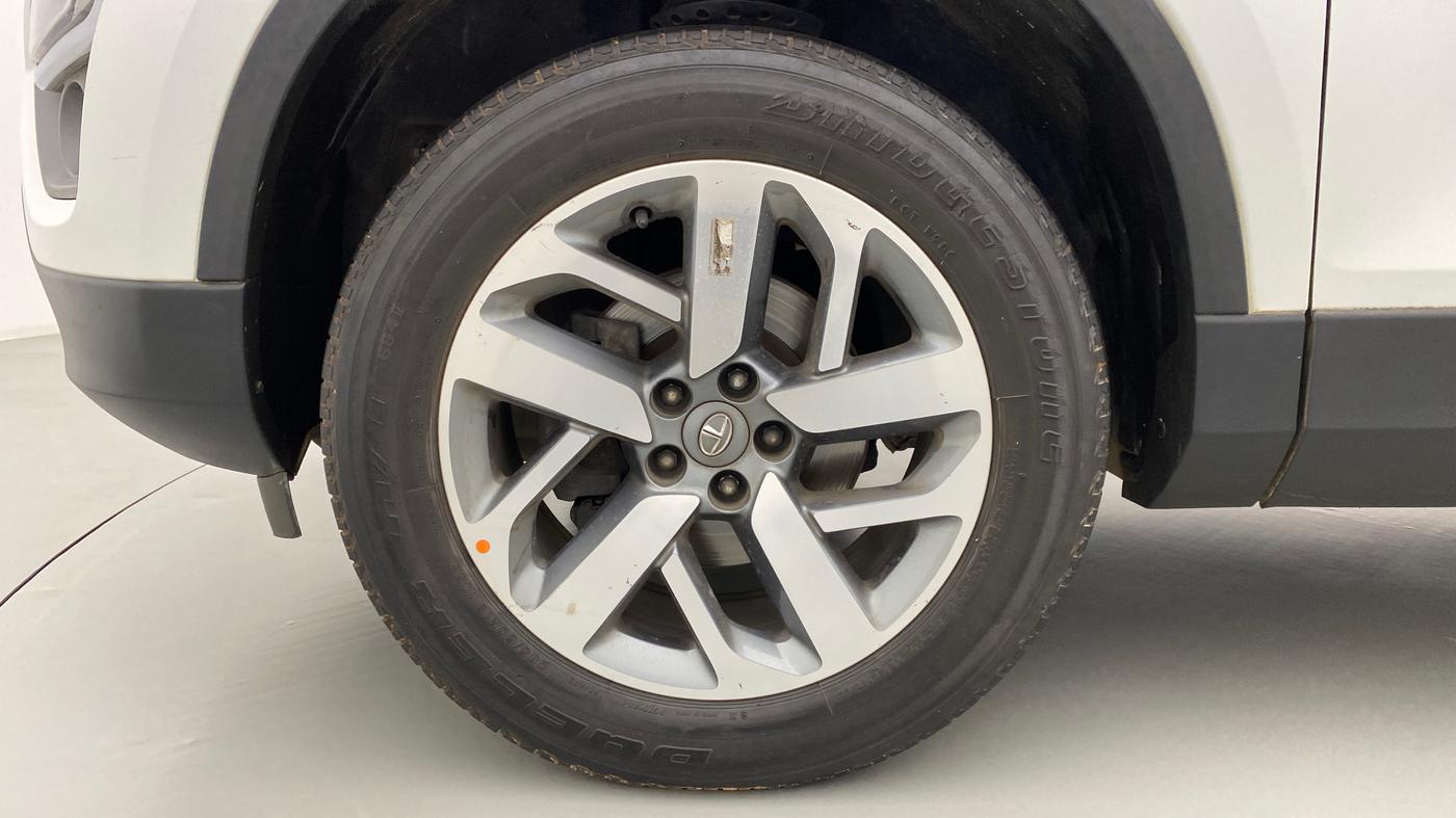 2021 Tata Safari XZ+ 2.0 KRYOTEC, Diesel, Manual, 56,710 km, Left Front Wheel