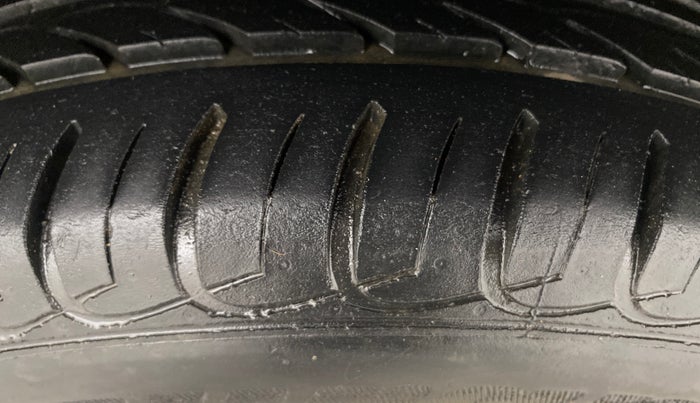 2015 Ford Ecosport TREND 1.5L DIESEL, Diesel, Manual, 74,557 km, Left Rear Tyre Tread