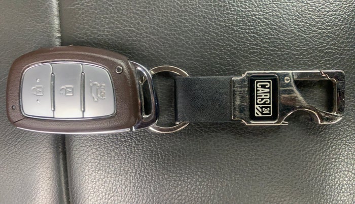 2019 Hyundai Creta SX AT 1.6 PETROL, Petrol, Automatic, 28,928 km, Key Close Up