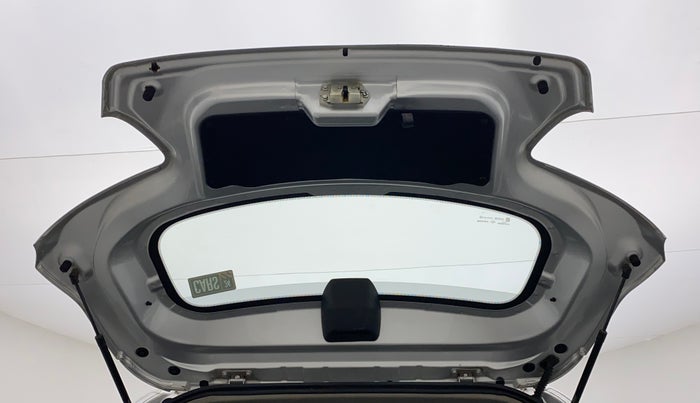 2019 Mahindra KUV 100 NXT K2 P 6 STR, Petrol, Manual, 21,003 km, Boot Door Open