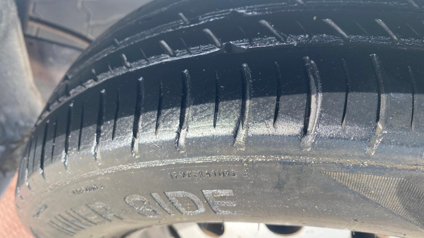2014 Hyundai Eon ERA +, Petrol, Manual, 45,086 km, Left Rear Tyre Tread