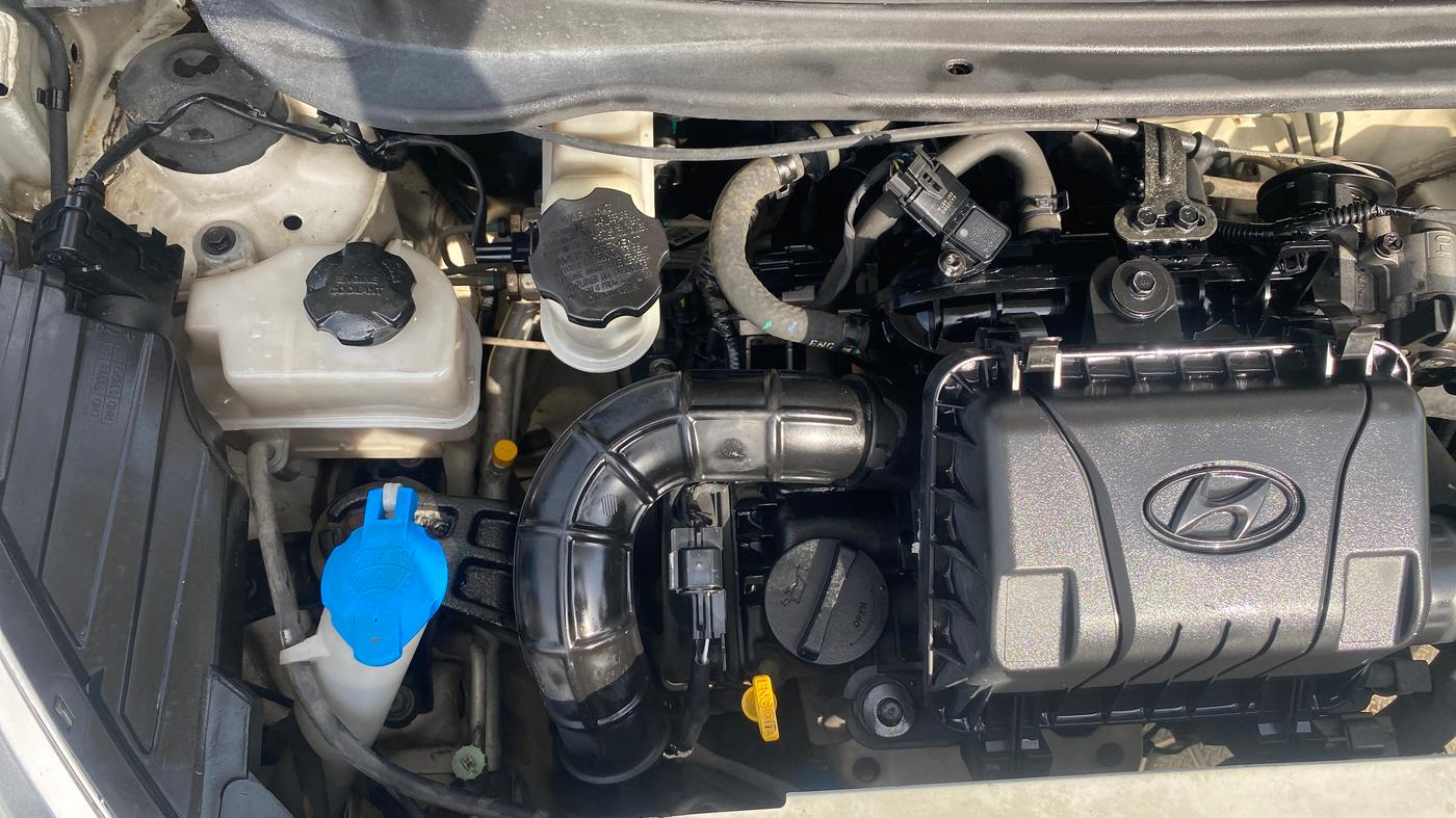2014 Hyundai Eon ERA +, Petrol, Manual, 45,086 km, Engine View - Right
