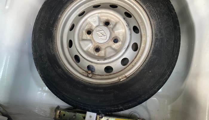 2014 Hyundai Eon ERA +, Petrol, Manual, 45,074 km, Spare Tyre