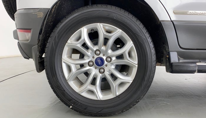 2015 Ford Ecosport 1.5 TITANIUM TI VCT AT, Petrol, Automatic, 90,108 km, Right Rear Wheel
